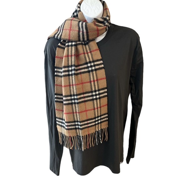 Burberry Accessories - Burberry Nova Check Scarf Lambswool Wool Made In England Fringed Ends EUC
